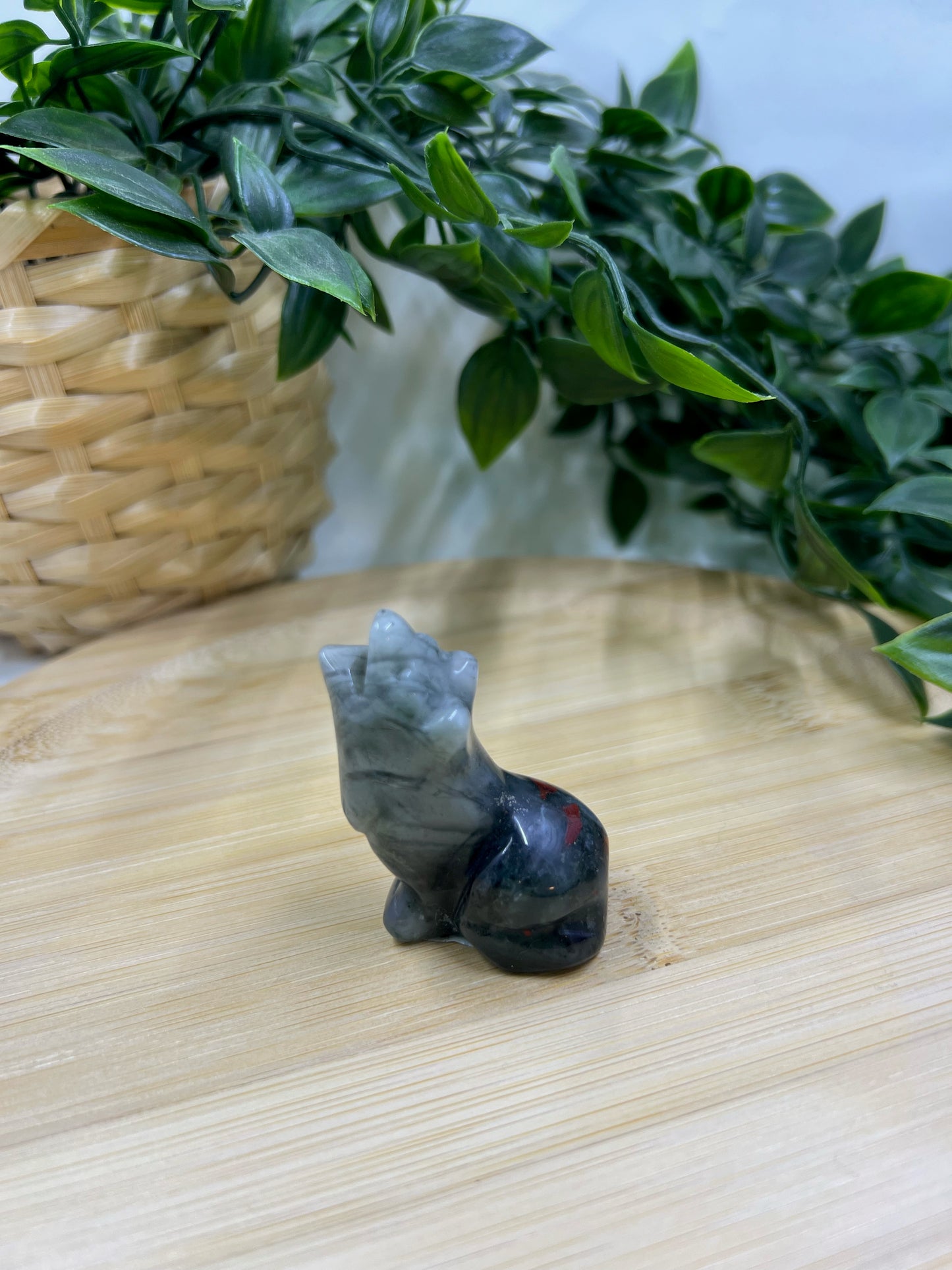 Bloodstone Howling Wolf Carving