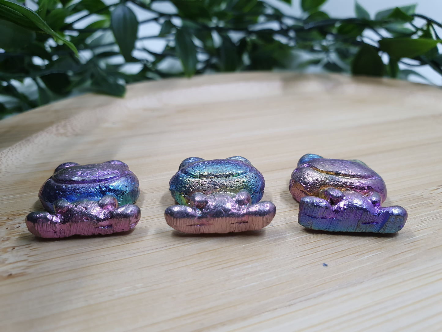 Bismuth Frog Carvings