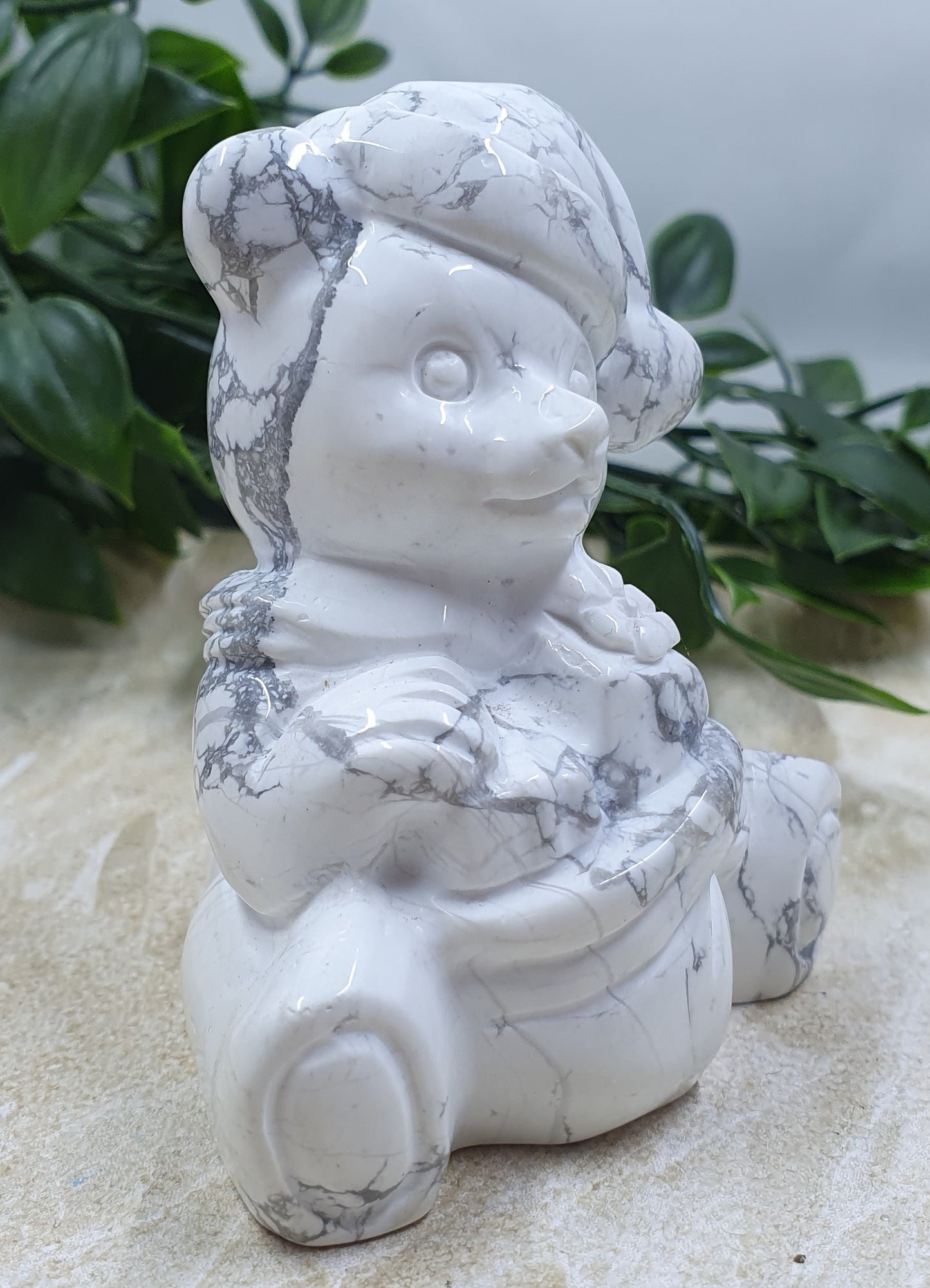 Howlite Santa Bear #2